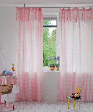 Vorhänge für Kinderzimmer: Ein Rollladen aus Stoff ...