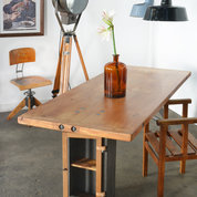 Tisch aus Buchenholz und Gusseisen