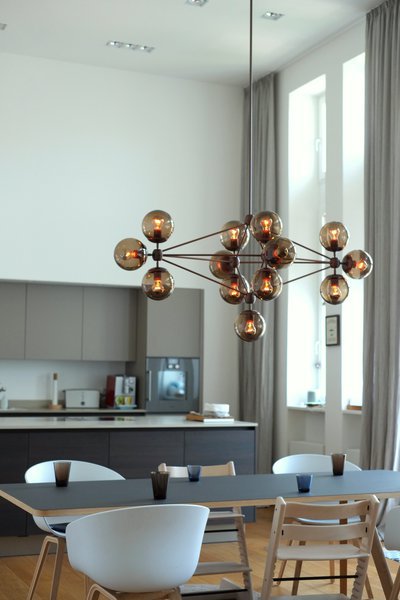 modo chandelier und essplatz