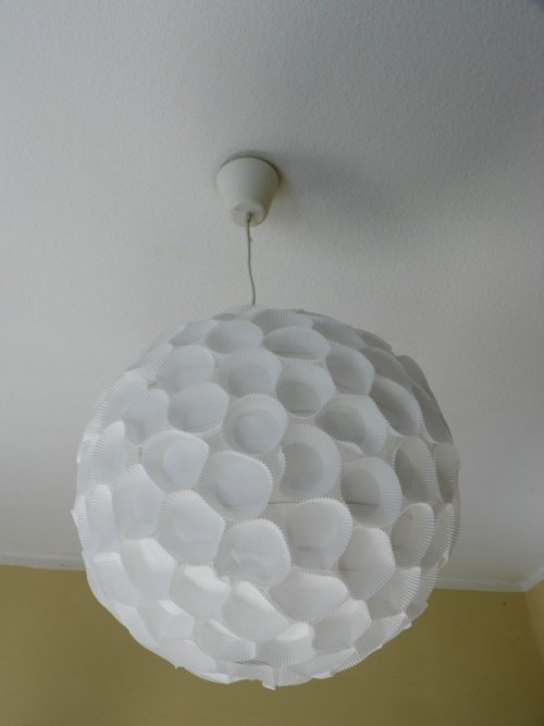 Schöne Lampe aus Reispapier