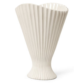 ferm LIVING - Fountain Vase - off-white