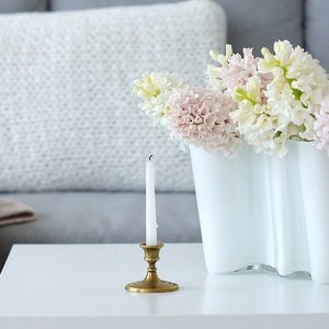 Blumendeko mit Hyazinthen: Dekoideen und schöne Pflanzgefäße Blumendeko mit Hyazinthen: Dekoideen und schöne Pflanzgefäße