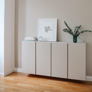 6 monochrome IVAR-Looks 6 monochrome IVAR-Looks