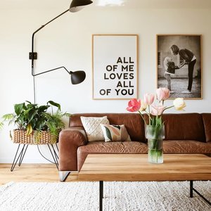 So pflegst und reinigst du dein Ledersofa So pflegst und reinigst du dein Ledersofa