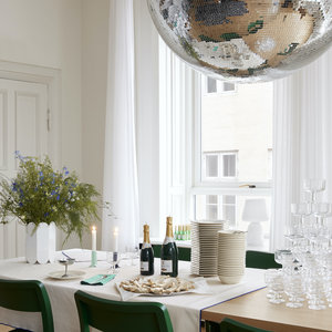 Glamouröse Dekoideen für ein funkelndes Silvester Glamouröse Dekoideen für ein funkelndes Silvester