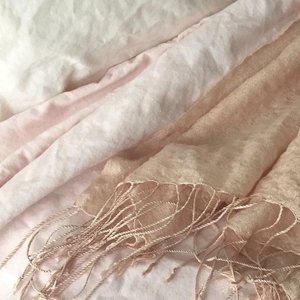 DIY: Natürlich Textilien färben mit Avocados DIY: Natürlich Textilien färben mit Avocados