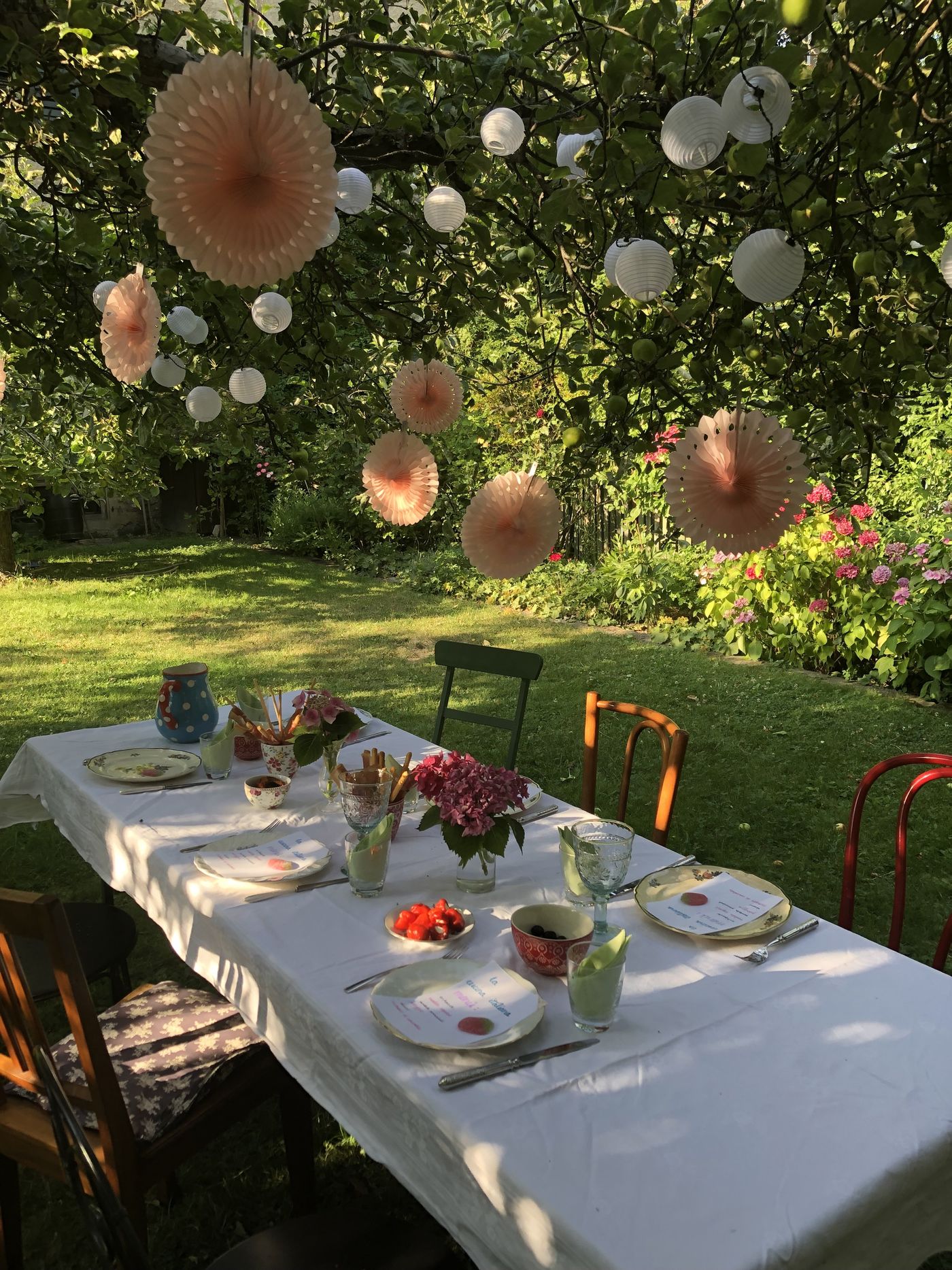 Gartenparty Deko &amp; Tischdeko - Die schönsten Ideen