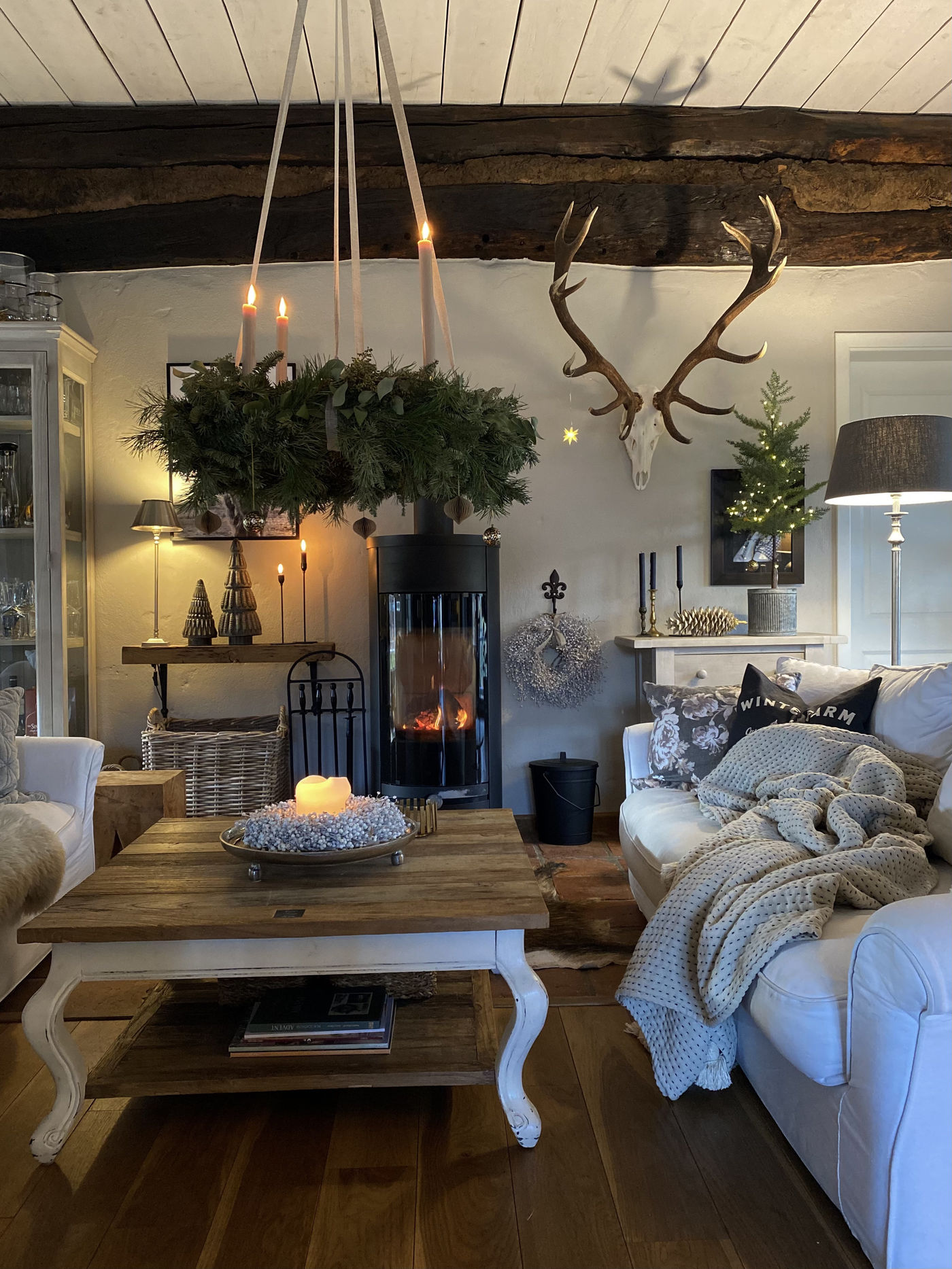 Landhaus Bilder: Bringing Country Charm to Your Walls and Imagination!