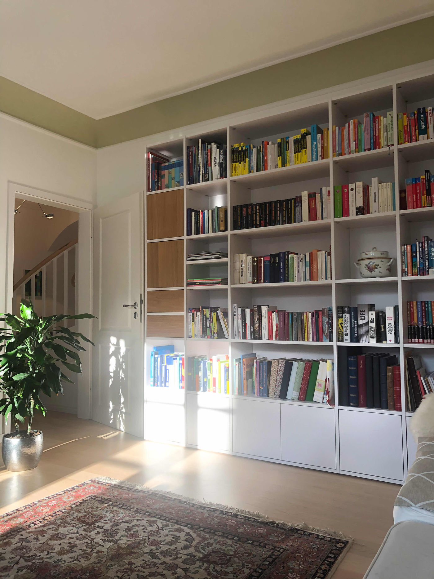 Bücherwand