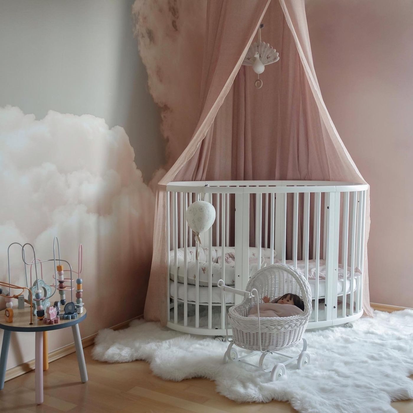 Die besten Tipps und Bilder für das erste Babybett!