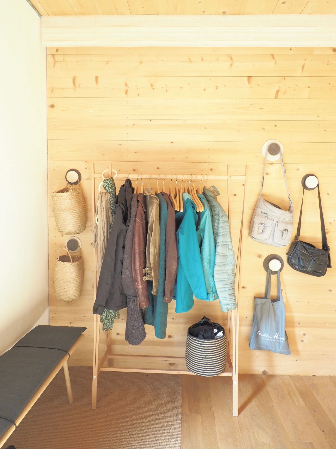 Garderoben selber bauen: Die besten Ideen und DIY-Tipps ...