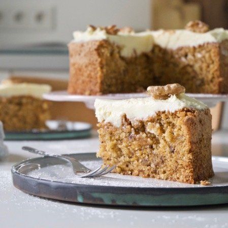 Carrot Cake mit Walnüssen von maki