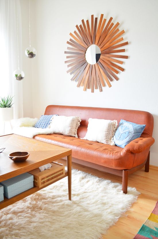 Wie reinige und pflege ich meine Ledercouch? – Tipps für dein Ledersofa Wie reinige und pflege ich meine Ledercouch? – Tipps für dein Ledersofa