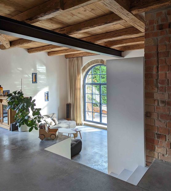 „Das Haus hat viel Charme.“ – Zu Besuch bei die.sandsteinscheune im denkmalgeschützten Haus von 1843 „Das Haus hat viel Charme.“ – Zu Besuch bei die.sandsteinscheune im denkmalgeschützten Haus von 1843