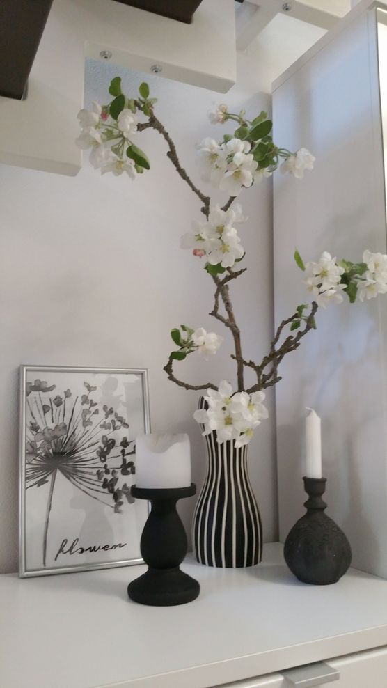 Uuuups - ich hab mich eben in meine eigene Ecke verliebt - ist mir das peinlich ;-) Uuuups - ich hab mich eben in meine eigene Ecke verliebt - ist mir das peinlich ;-)