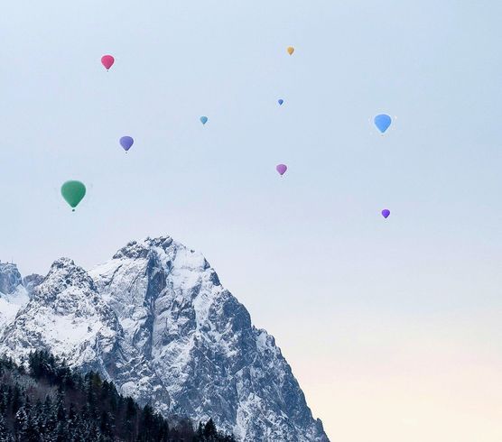 Ballons über Zugspitze Ballons über Zugspitze