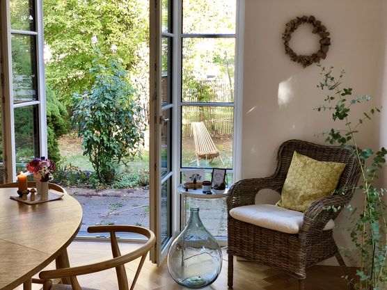 Bild von Frau Nise Bild von Frau Nise