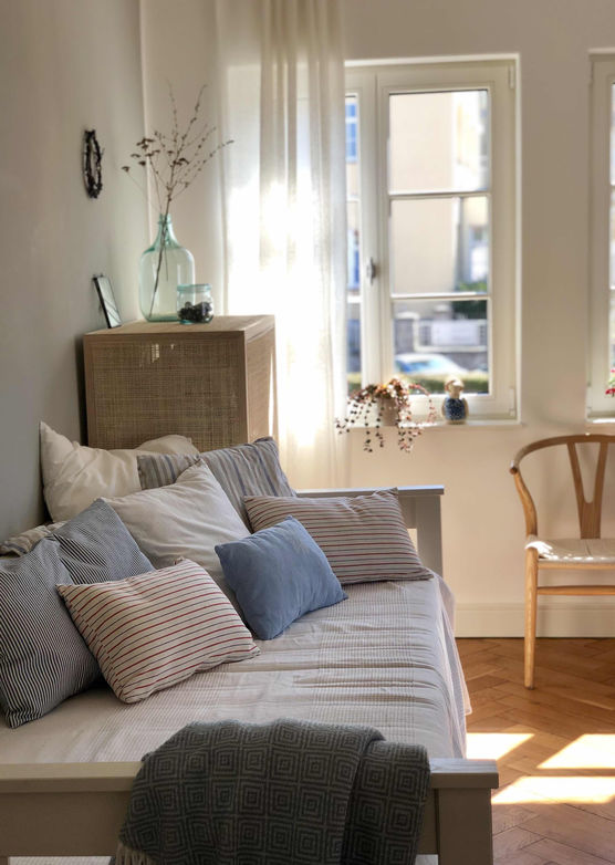 Bild von Frau Nise Bild von Frau Nise