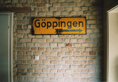 richtung zum büro richtung zum büro