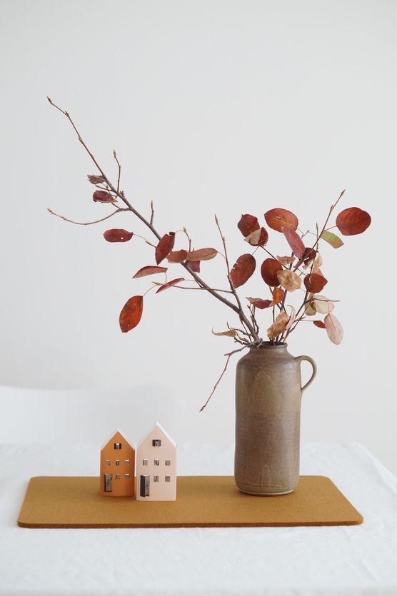 Neues Tischset aus 100 % Wollfilz (5 Stück vorhanden) Neues Tischset aus 100 % Wollfilz (5 Stück vorhanden)