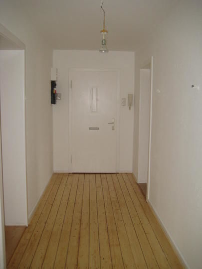 Flur, der zum Leben erweckt werden soll Flur, der zum Leben erweckt werden soll