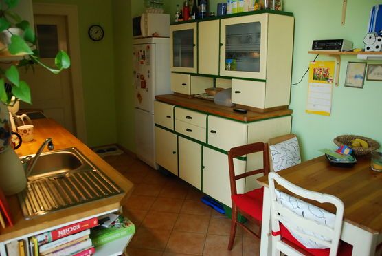 Küche vom Balkonfenster aus Küche vom Balkonfenster aus