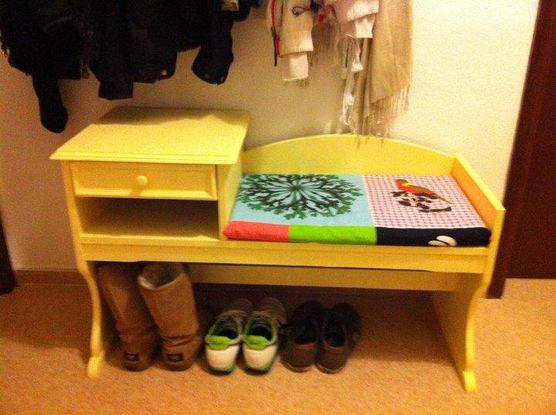 Telefonbänkchen aufgemöbelt Telefonbänkchen aufgemöbelt