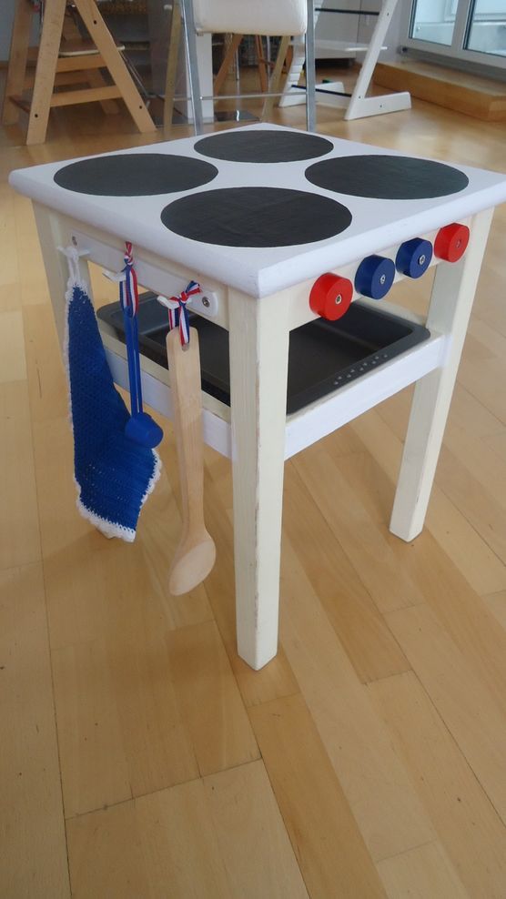 Kinderherd selbst gebaut Kinderherd selbst gebaut