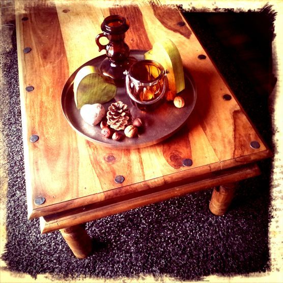 Couchtisch = Couchtisch, Fußbank, Sitzbank, Maltisch, Esstisch... Couchtisch = Couchtisch, Fußbank, Sitzbank, Maltisch, Esstisch...