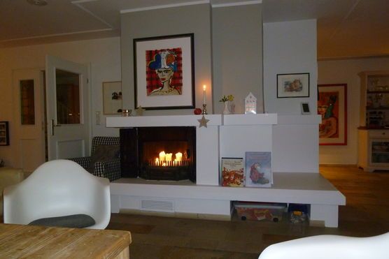 Neue Farbe für den Kamin Neue Farbe für den Kamin