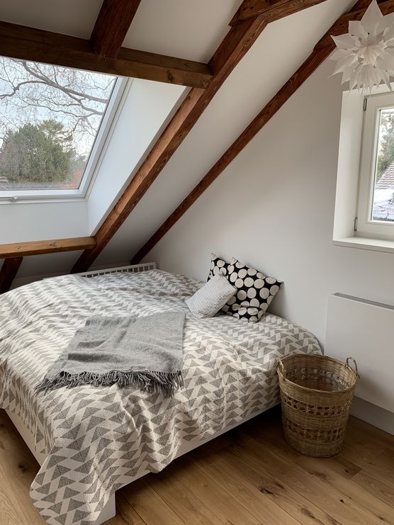 Wir sind so glücklich Wir sind so glücklich