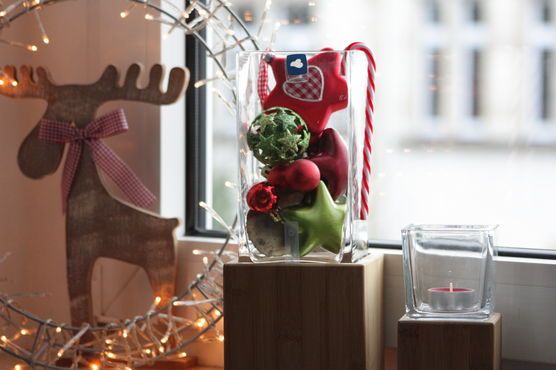 Glas passend geschmückt Glas passend geschmückt