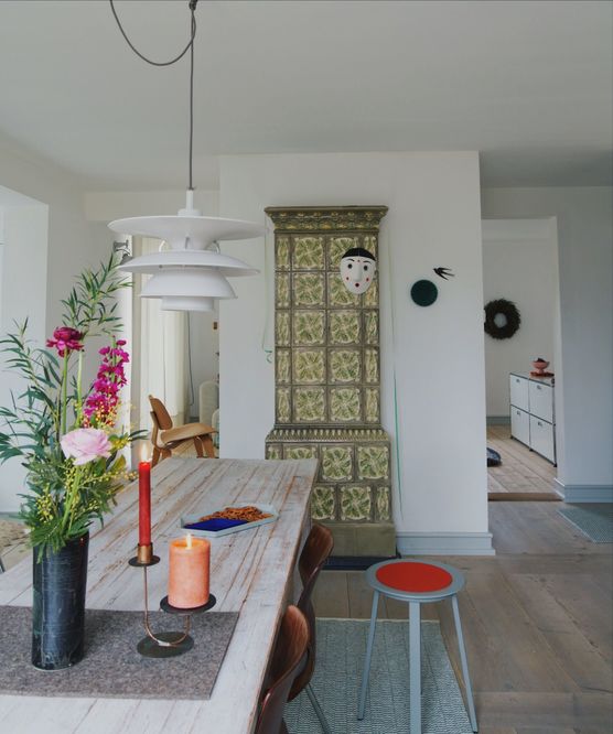 Bunte Jahreszeit
Der Bodensee hier Bunte Jahreszeit
Der Bodensee hier