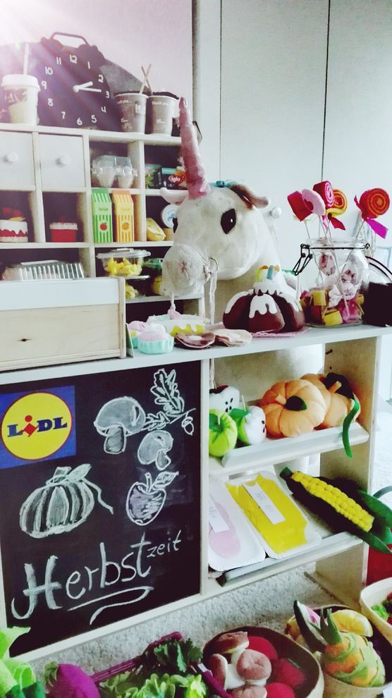 Die Herbstspezialitäten sind in der Theke Die Herbstspezialitäten sind in der Theke