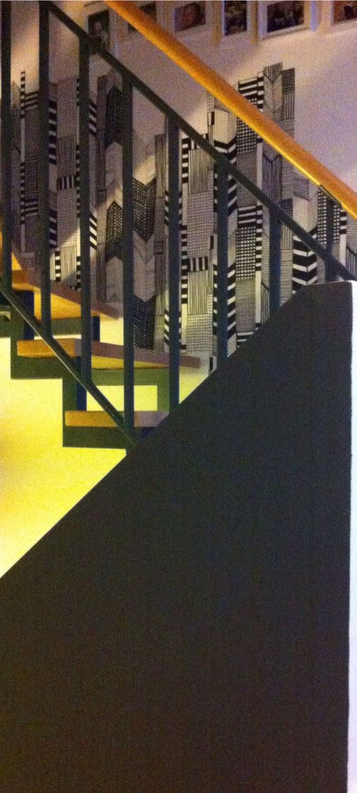 Treppenhaus mit Marimekko Ruutukaava Treppenhaus mit Marimekko Ruutukaava