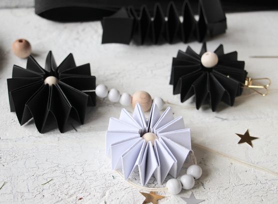 Diese kleinen Zieharmonika Papier Diese kleinen Zieharmonika Papier