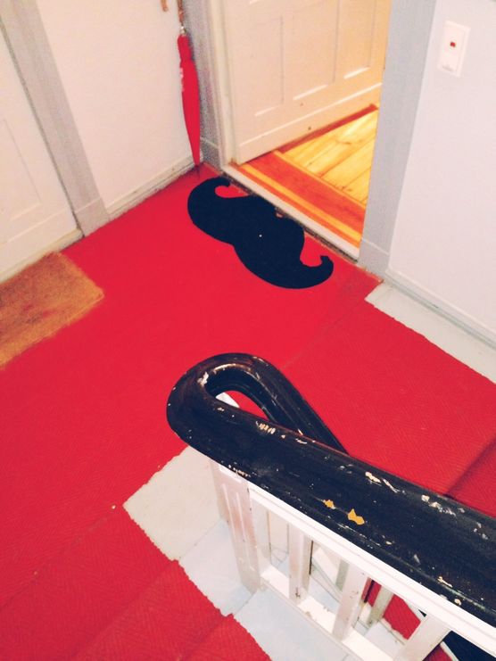 Schnurrbärtchen Schnurrbärtchen