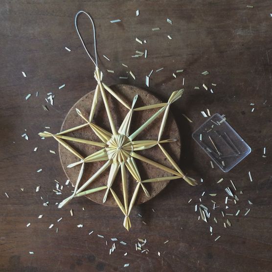 Strohsterne Basteln die Nächste... Strohsterne Basteln die Nächste...