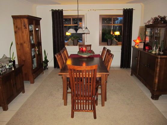 Unser Esszimmer am Abend Unser Esszimmer am Abend