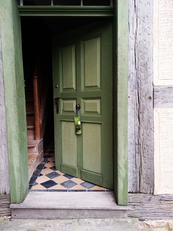 Diese schöne Tür öffnet Diese schöne Tür öffnet