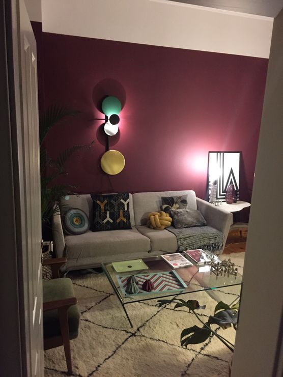 Wohnzimmer mit neuer Wandfarbe Wohnzimmer mit neuer Wandfarbe