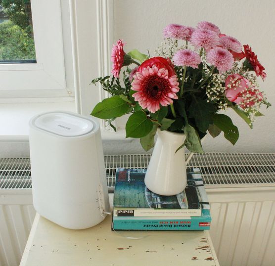 Das Standardbild mit Blümchen und einem Bücherstapel darf nicht fehlen! Das Standardbild mit Blümchen und einem Bücherstapel darf nicht fehlen!