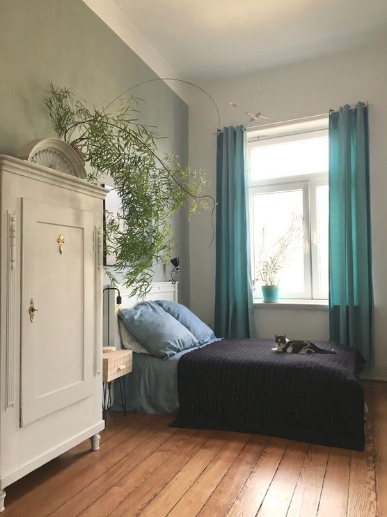 Green ? ● Green ? ●