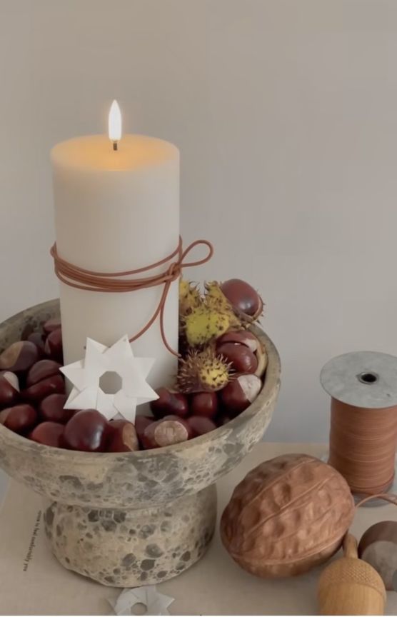 Bei uns ist jetzt Bei uns ist jetzt