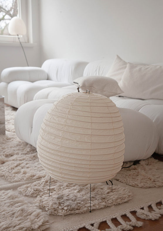 Die Vitra Papierlampe schafft Die Vitra Papierlampe schafft