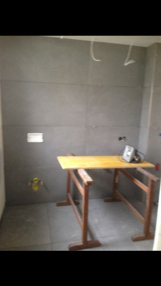 Riiiiiiiiesen fliiiesen im bad unten☺️ Riiiiiiiiesen fliiiesen im bad unten☺️