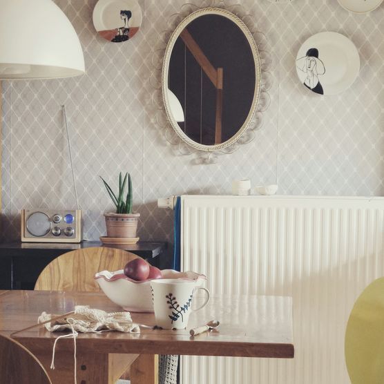 Spieglein, Spieglein an der Wand... Spieglein, Spieglein an der Wand...