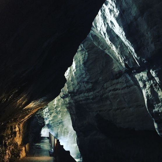 S c h l u c h t S c h l u c h t