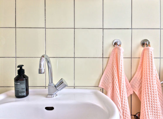 Eigenlob stinkt bis zum Eigenlob stinkt bis zum