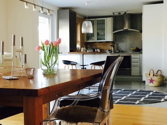 Hello again Hello again